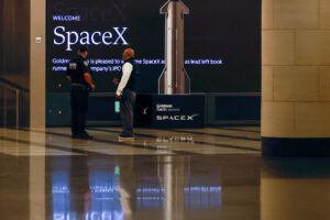 Wall Street Is Going Gaga for SpaceX