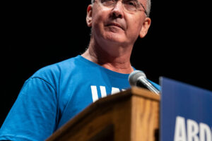 Clashes Cloud Shawn Fain’s Re-election Bid at U.A.W.