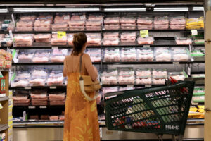 PCE Index Shows Inflation Remained Elevated in July Amid High Energy Costs